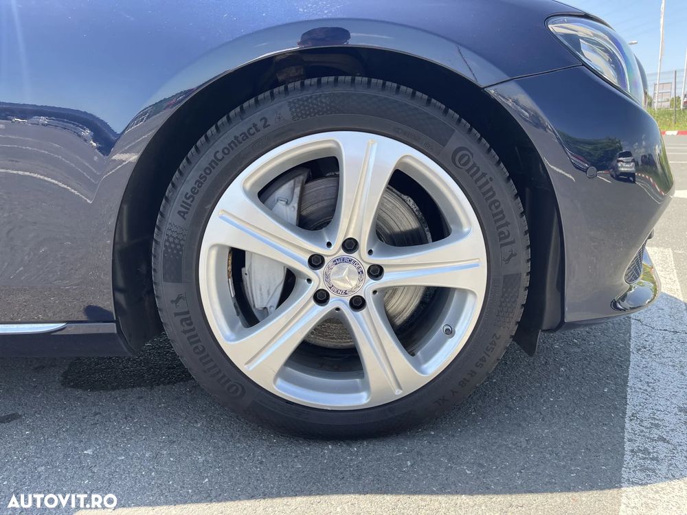 Mercedes-Benz E - 31