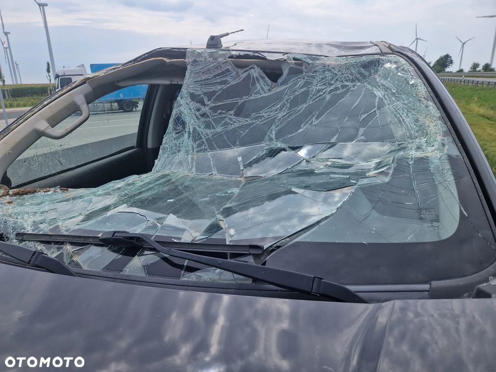 Mitsubishi L200 - 12