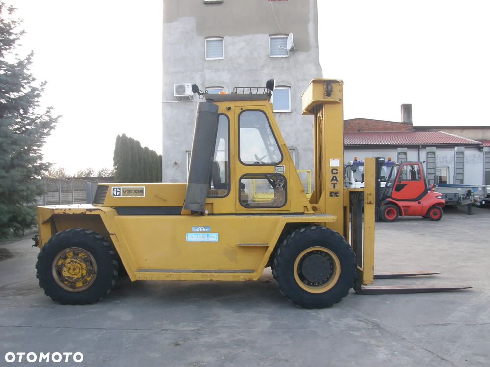 Caterpillar V300B 2300h 14000kg wózek widłowy z Niemiec - 3
