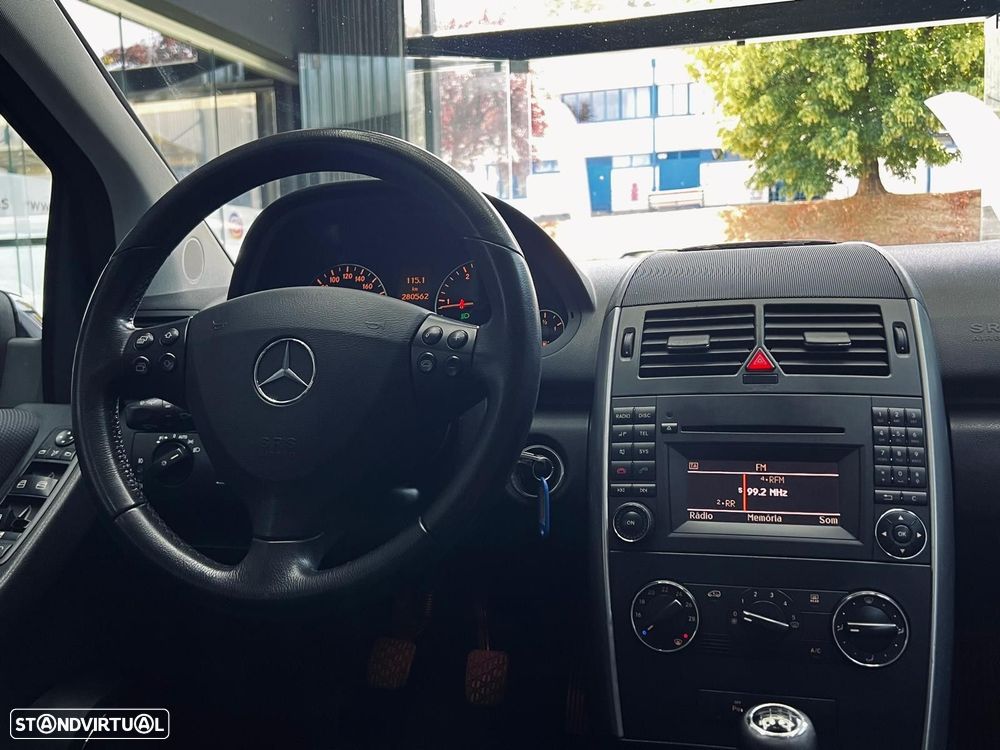 Mercedes-Benz A 180 CDI Avantgarde - 22