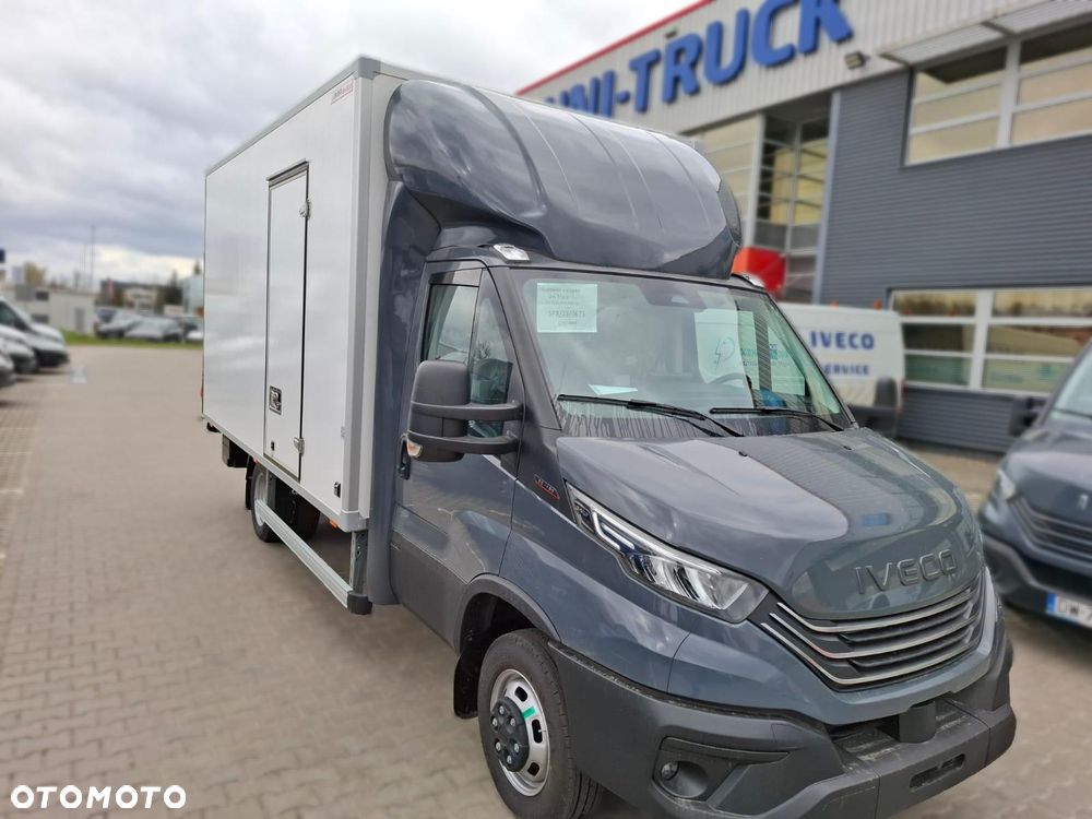 Iveco 50C18 - 11