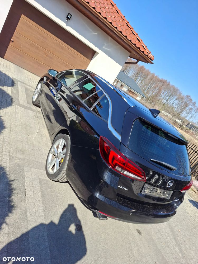 Opel Astra 1.6 BiTurbo D (CDTI) Start/Stop Innovation - 8