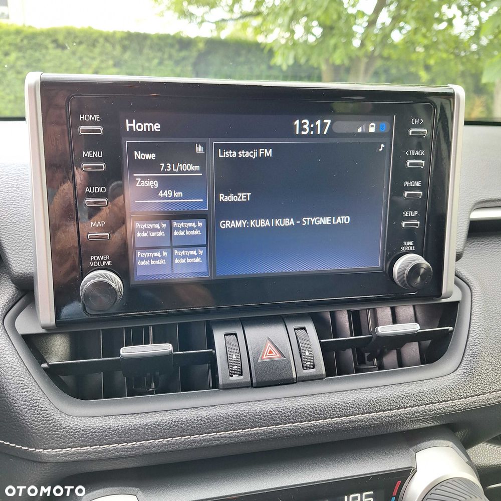 Toyota RAV4 - 6