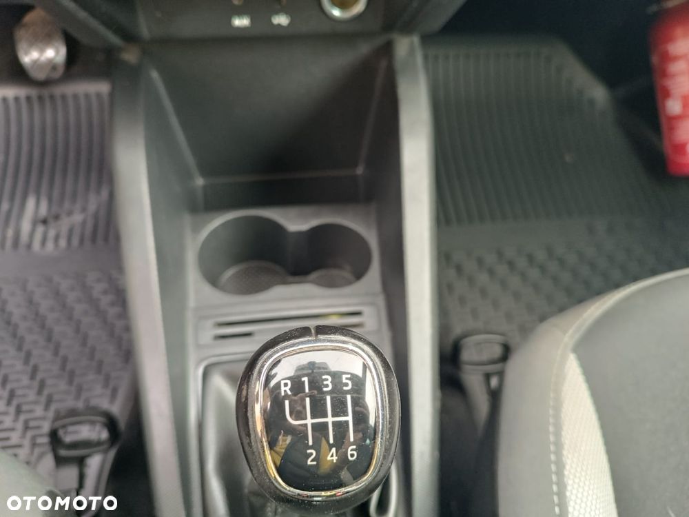 Skoda Fabia 1.0 TSI Ambition - 24