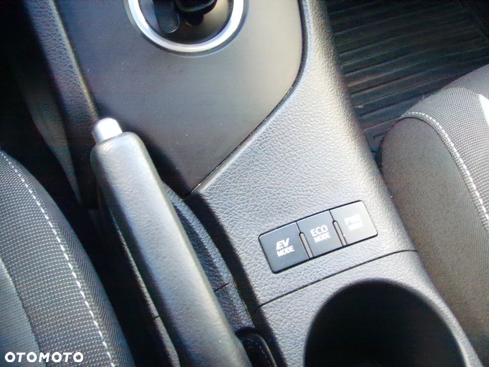 Toyota Auris - 17