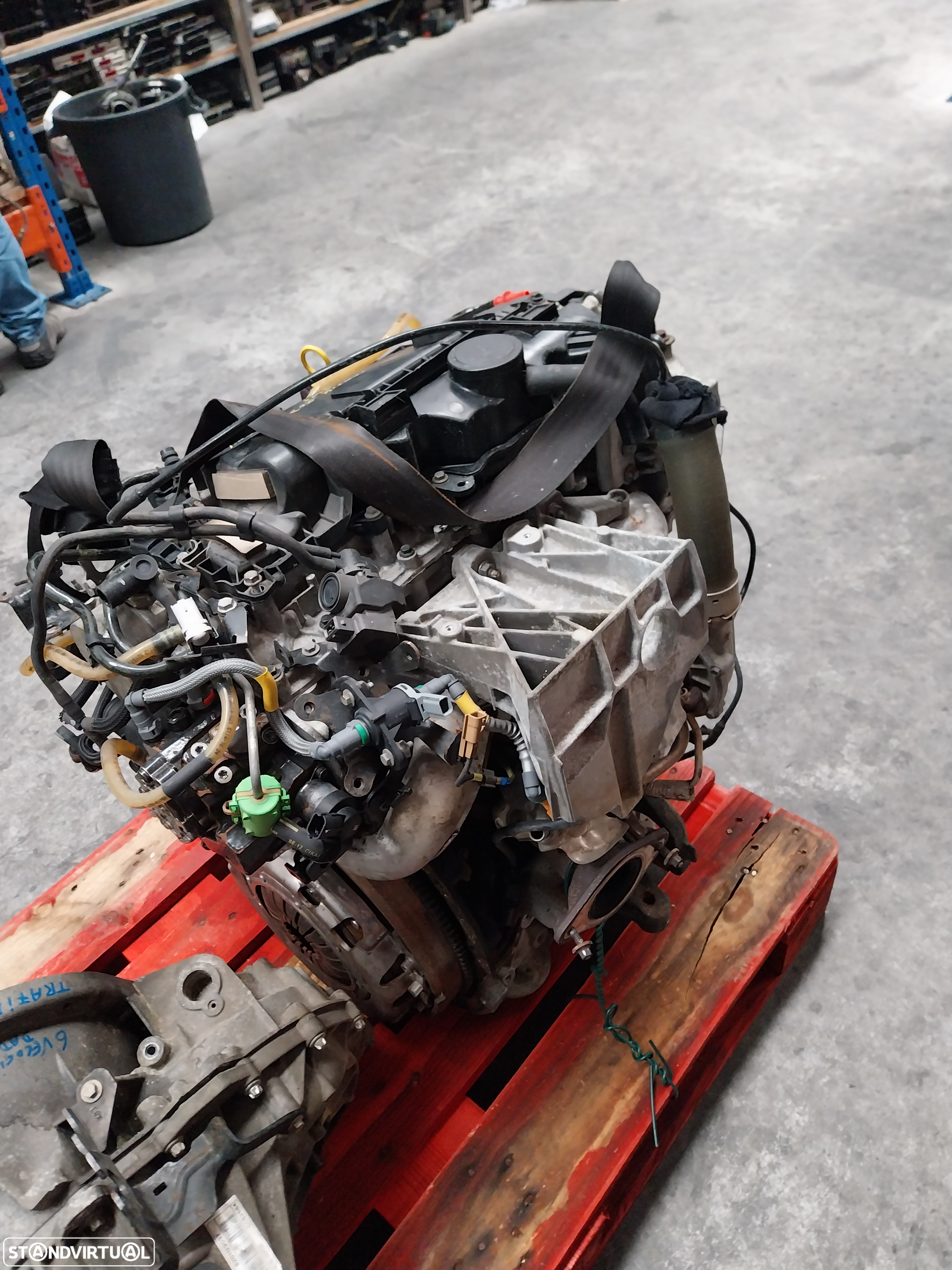 Motor Renault Trafic 2.0 dci Ref M9R 692 ano 2011 - 7