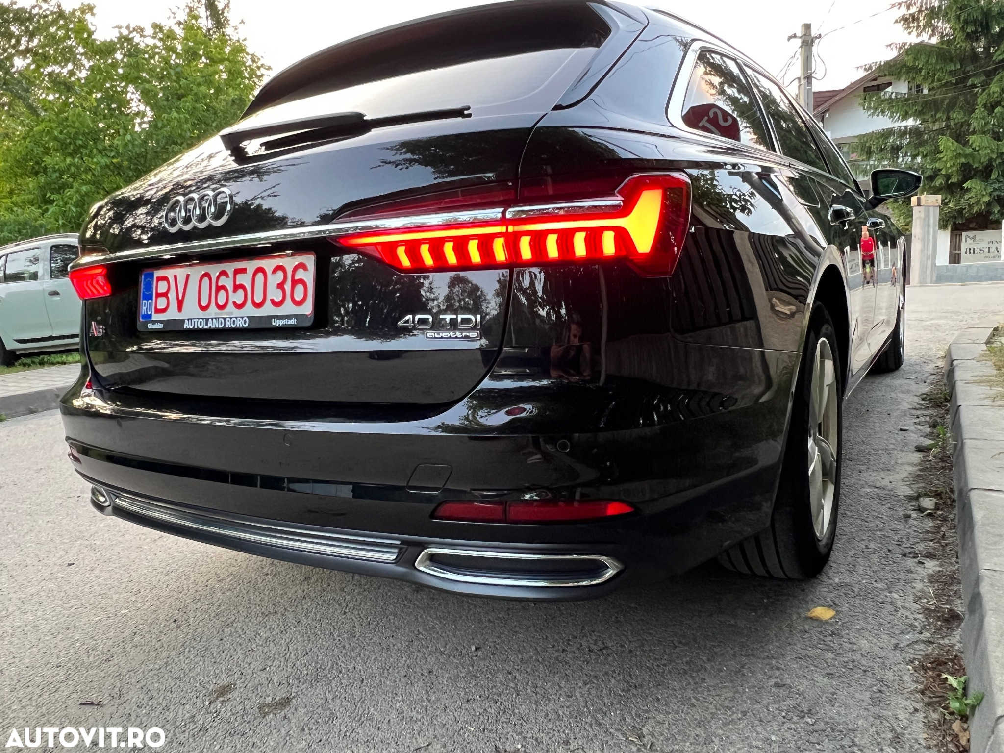 Audi A6 Avant 2.0 40 TDI quattro S tronic Design - 5