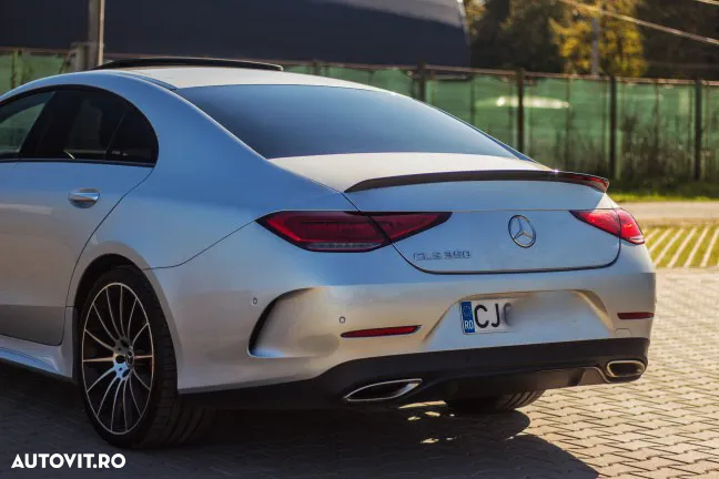 Mercedes-Benz CLS 350 9G-TRONIC AMG Line - 6