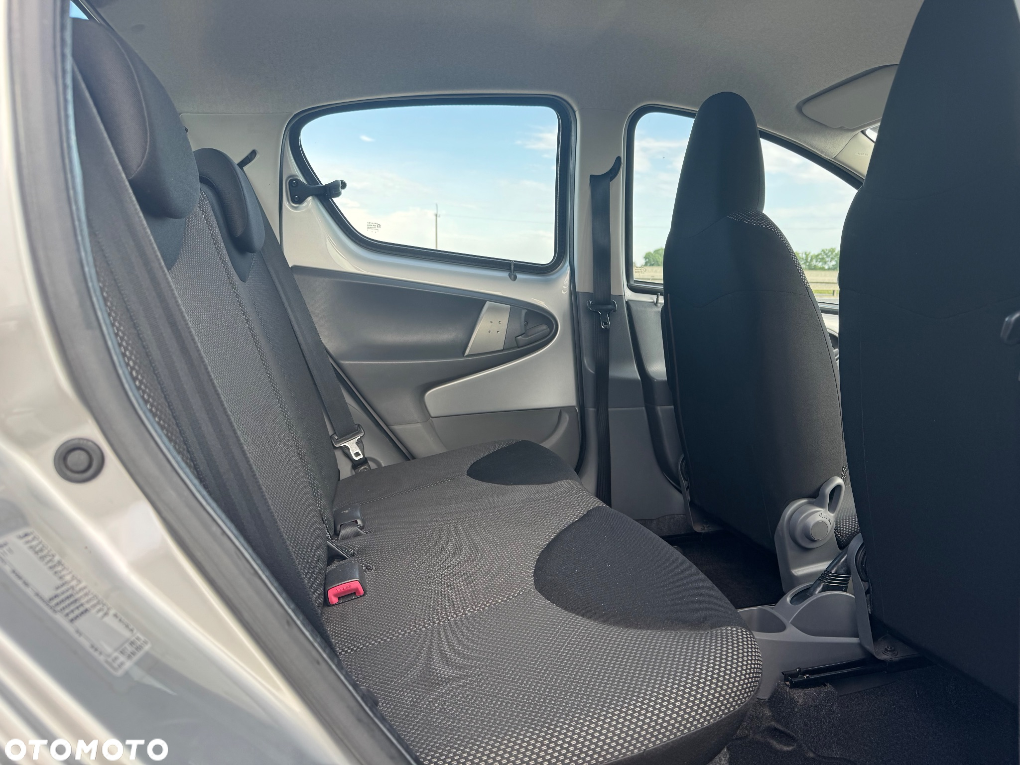 Toyota Aygo 1.0 VVT-i Luna MM A/C - 13