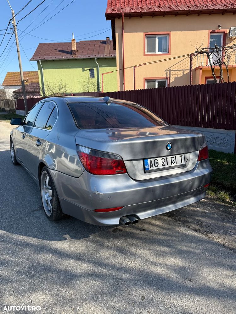 BMW Seria 5 530iA - 2