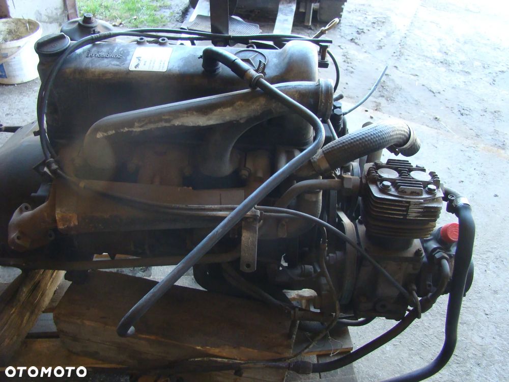 Mercedes-Benz Silnik 615.933 – Oryginalny Tauschaggregat, Stan Bardzo Dobry - 4