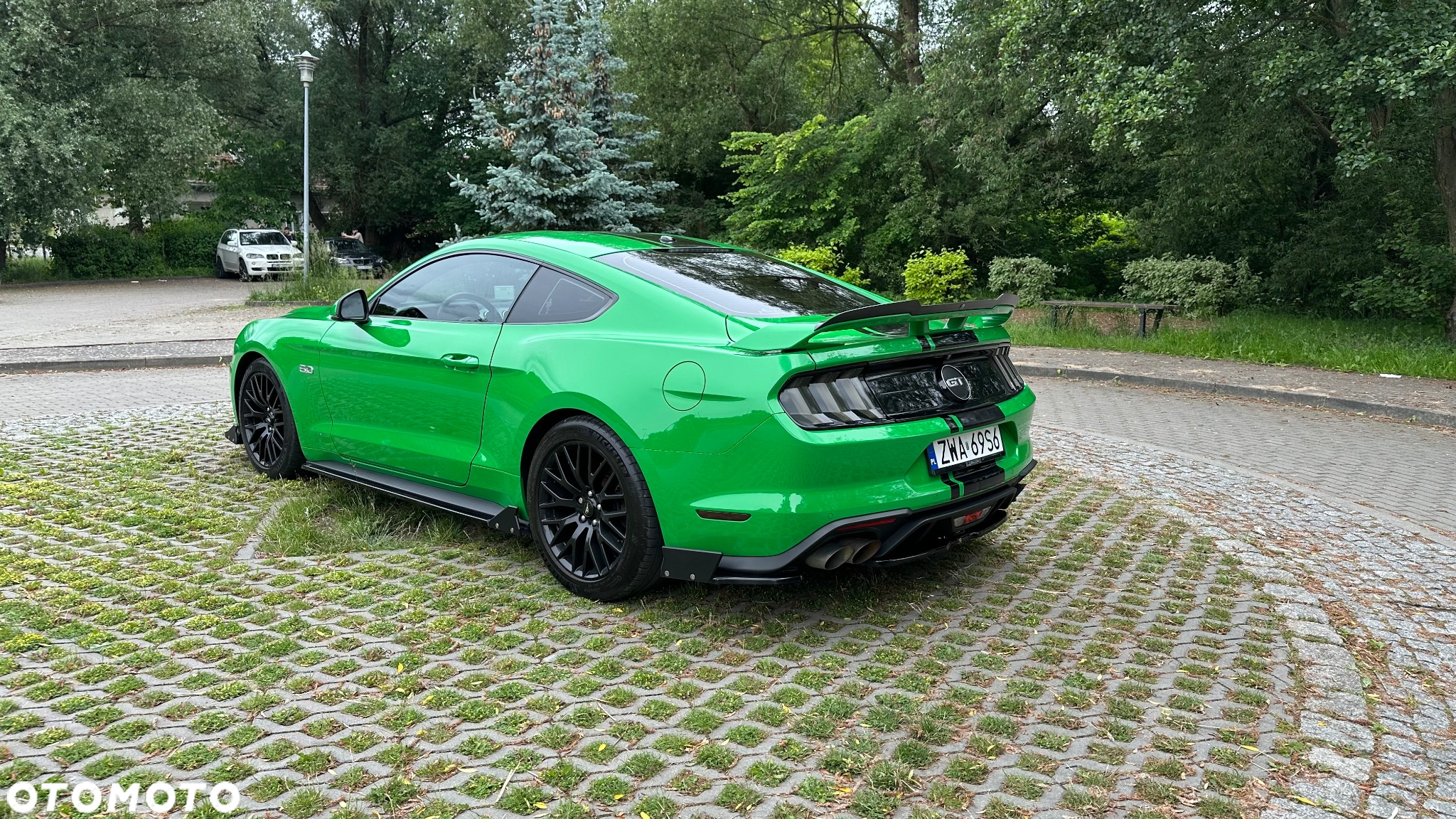 Ford Mustang 5.0 V8 GT - 6