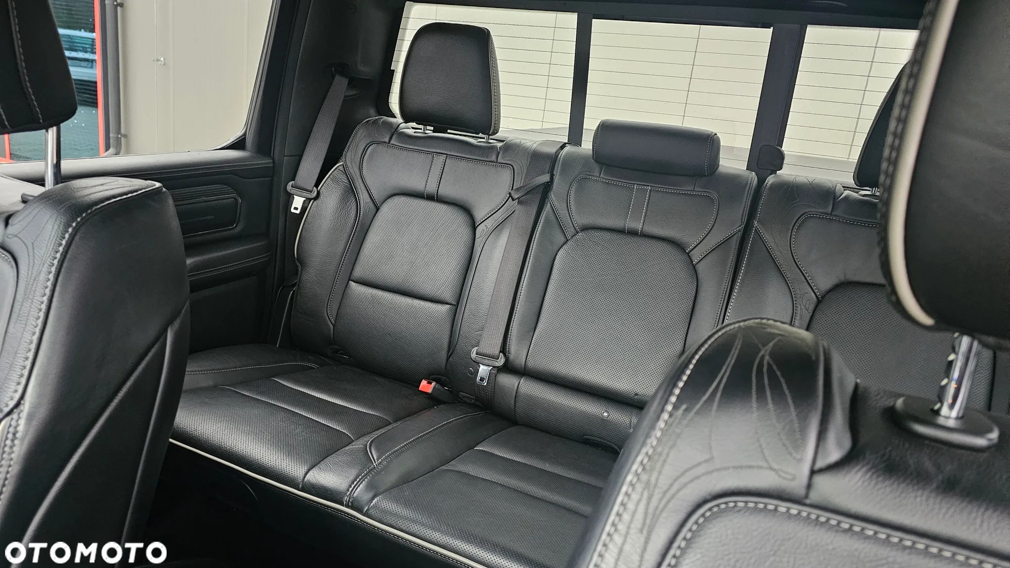 Dodge RAM 1500 5.7 4x4 - 22
