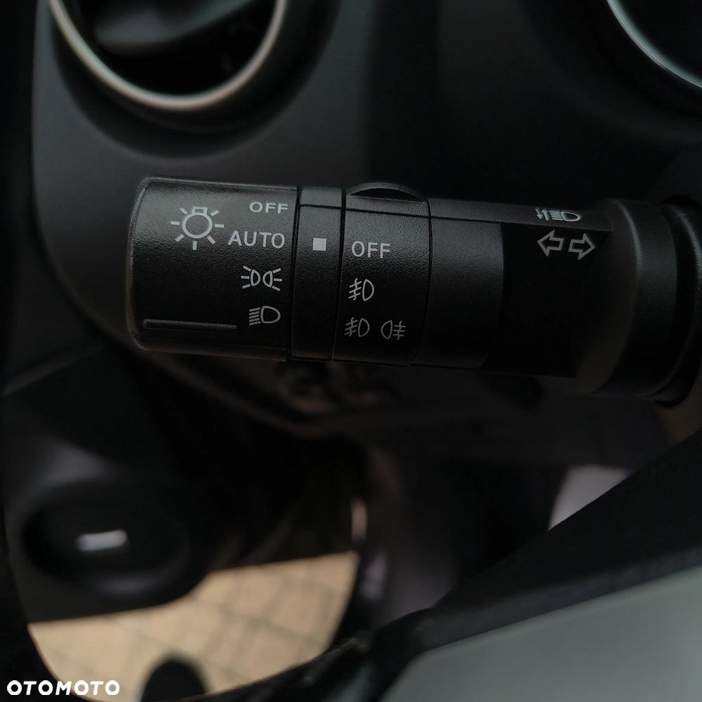 Nissan Qashqai+2 2.0 360 - 19