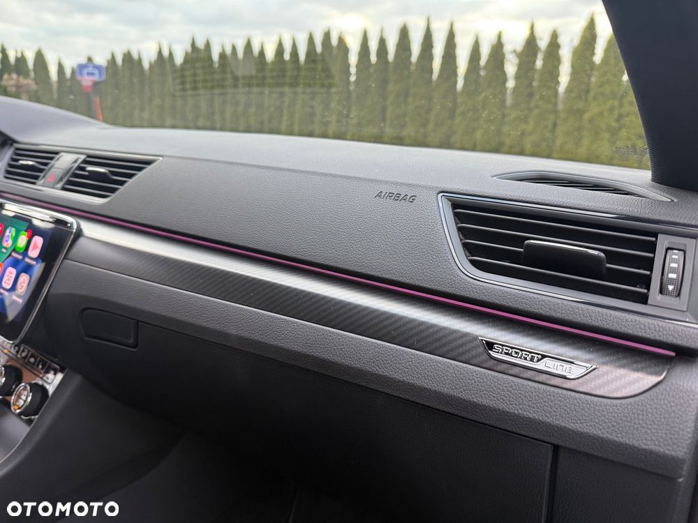 Skoda Superb 2.0 TDI Sportline DSG - 31