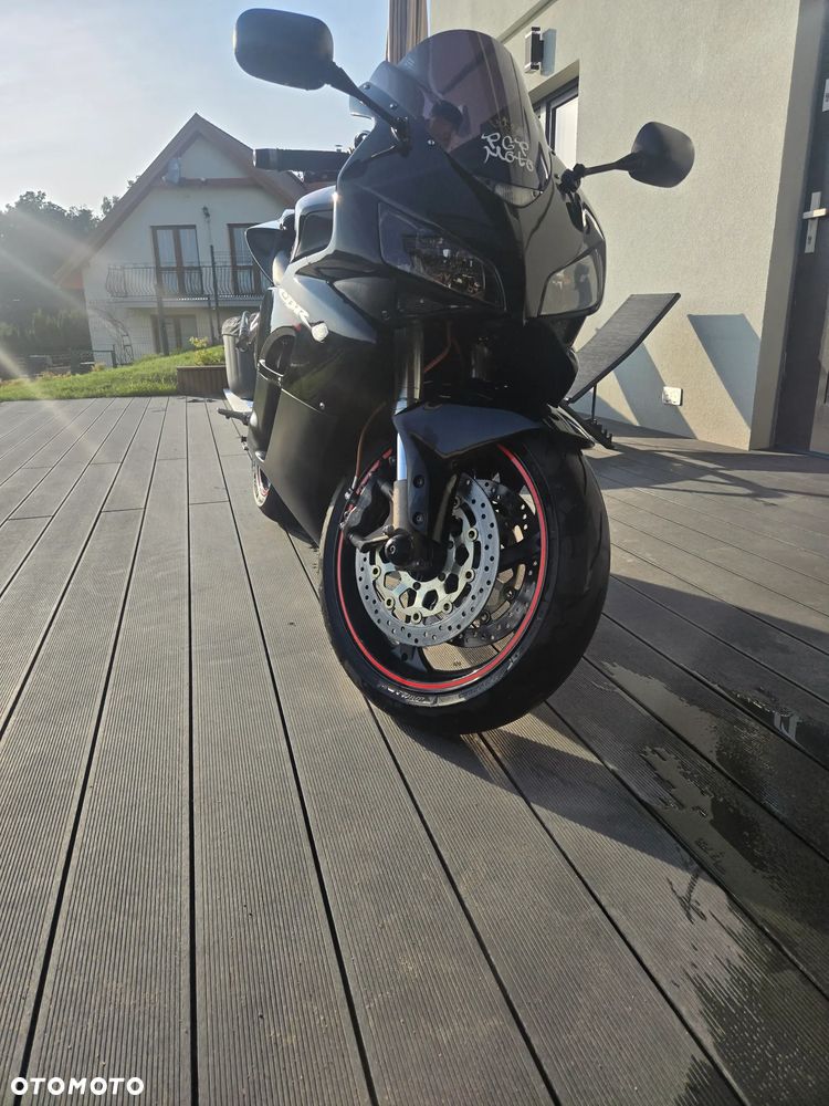 Honda CBR - 2