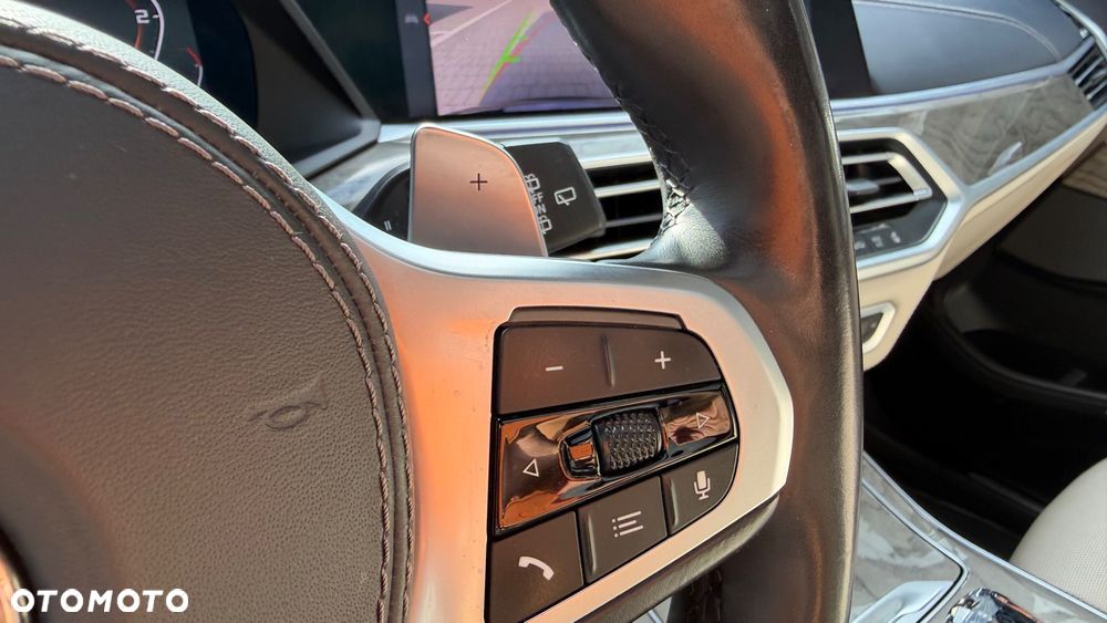 BMW X7 - 29