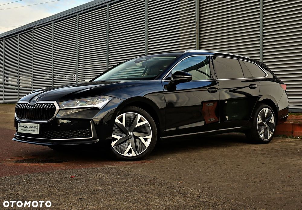 Skoda Superb 1.5 TSI mHEV Selection DSG - 6