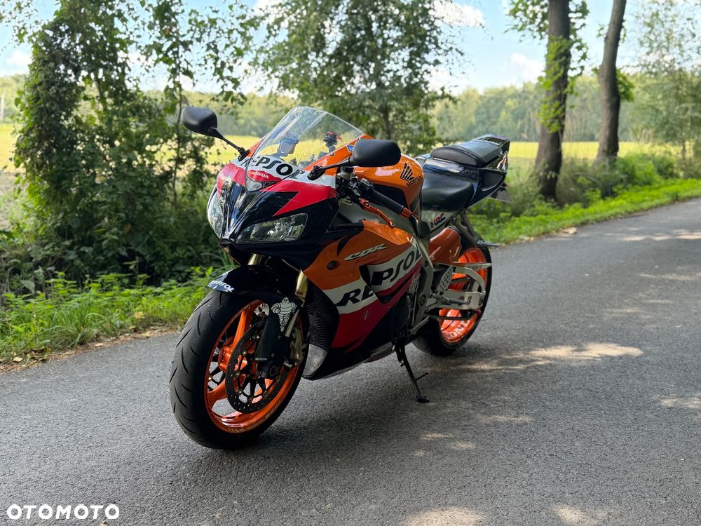 Honda CBR - 2