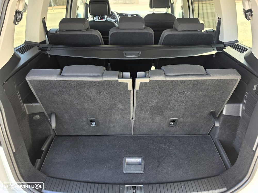 VW Touran 1.6 TDI Confortline - 56