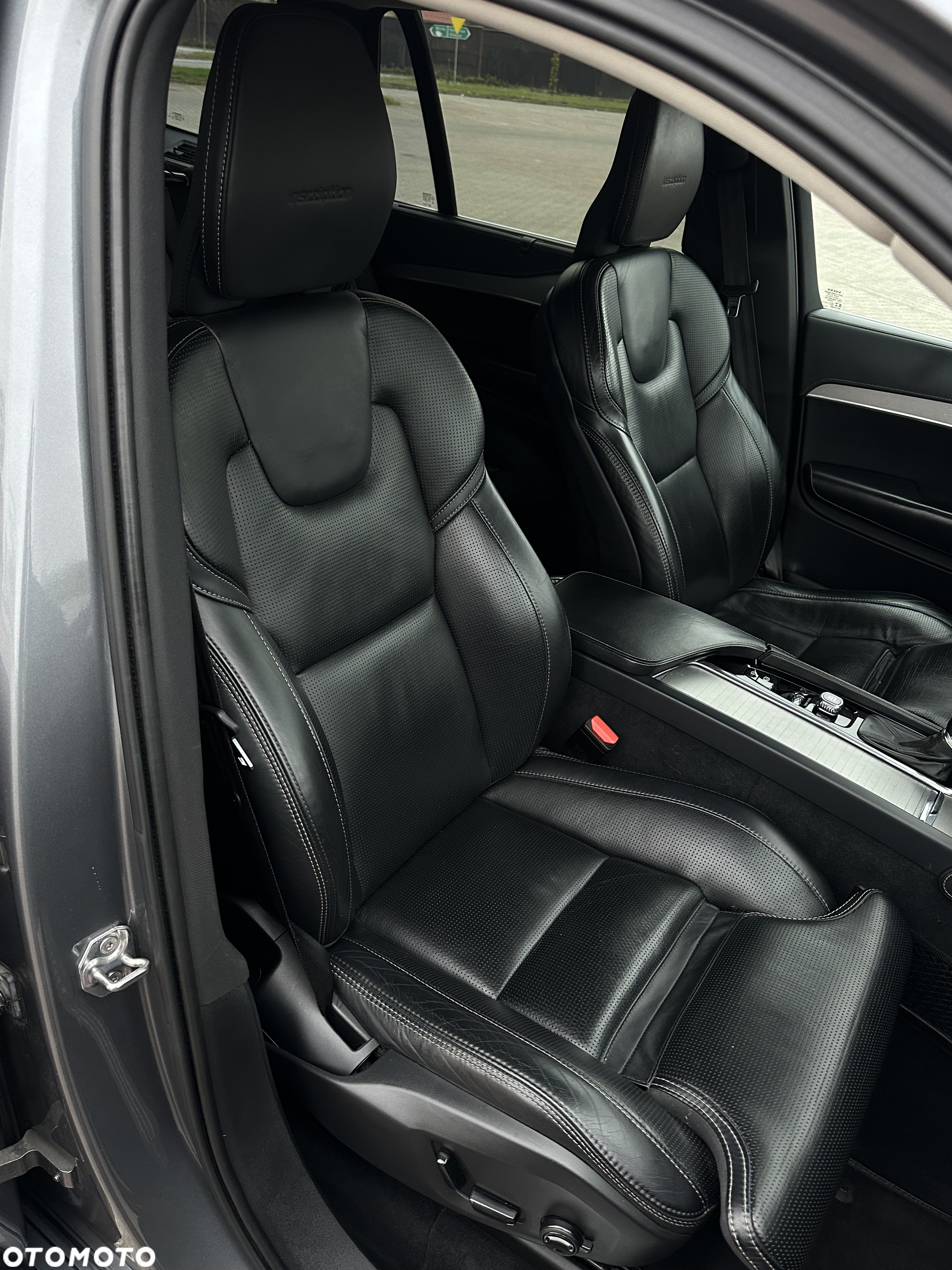Volvo XC 90 D5 SCR AWD Inscription 7os - 11