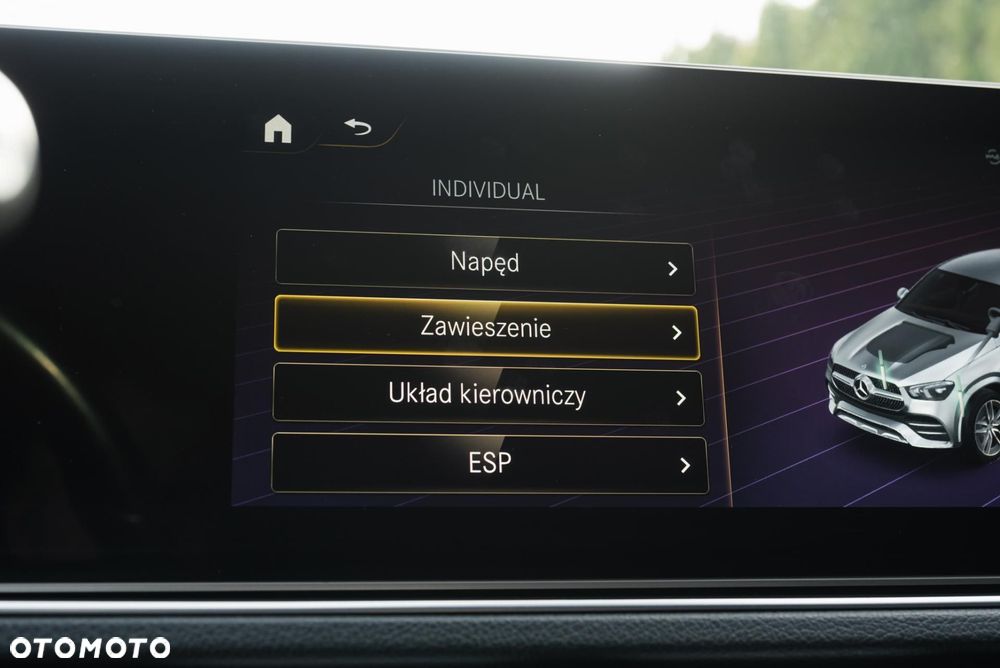 Mercedes-Benz GLE - 22