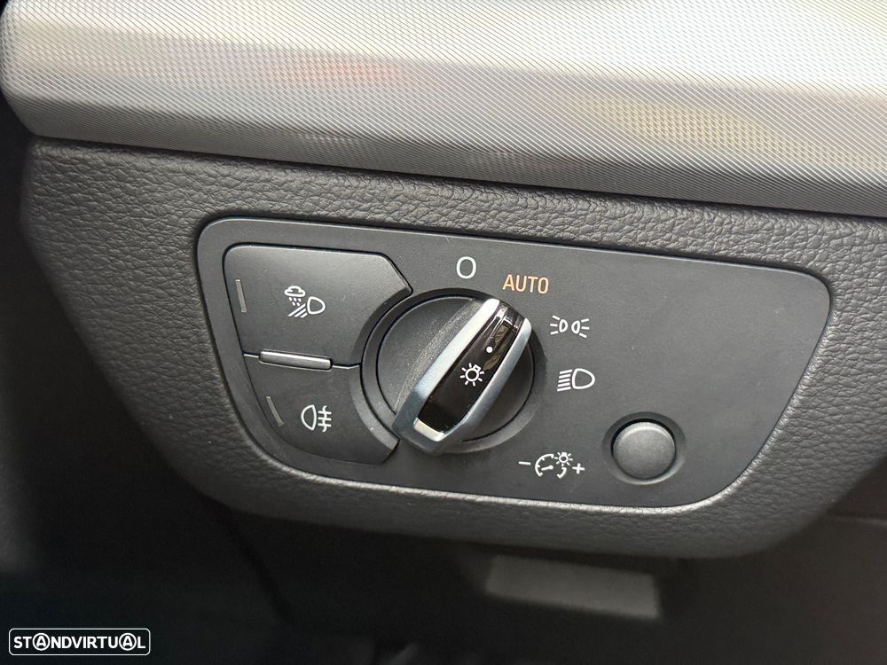 Audi Q5 40 TDI quattro S-line S-tronic - 13