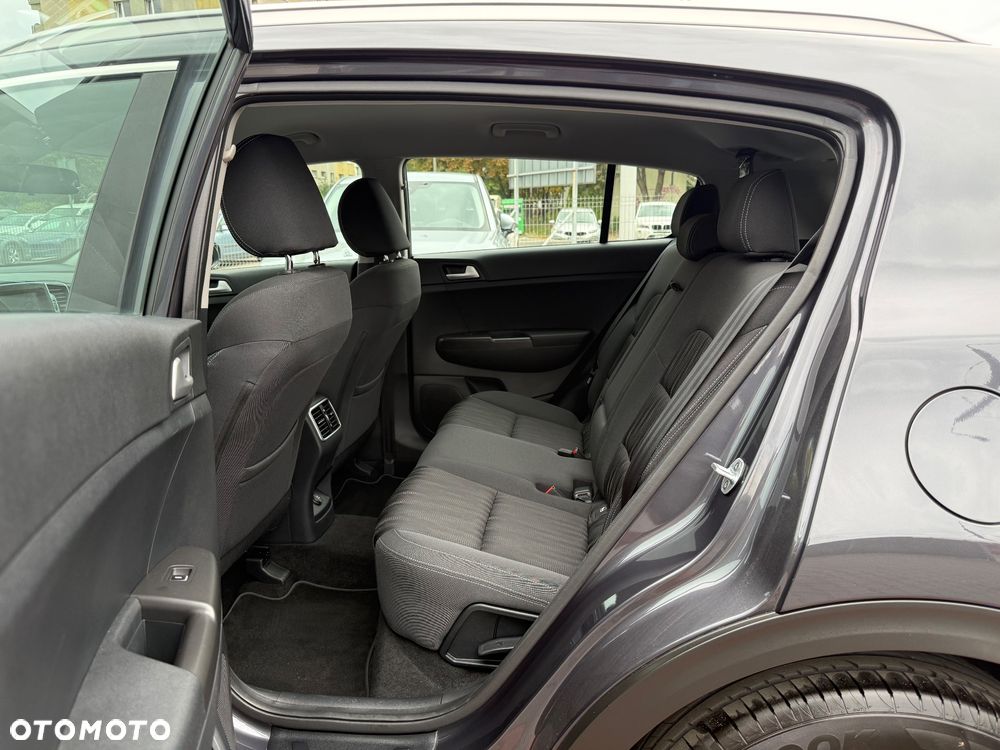 Kia Sportage 1.6 GDI Business Line 2WD - 34