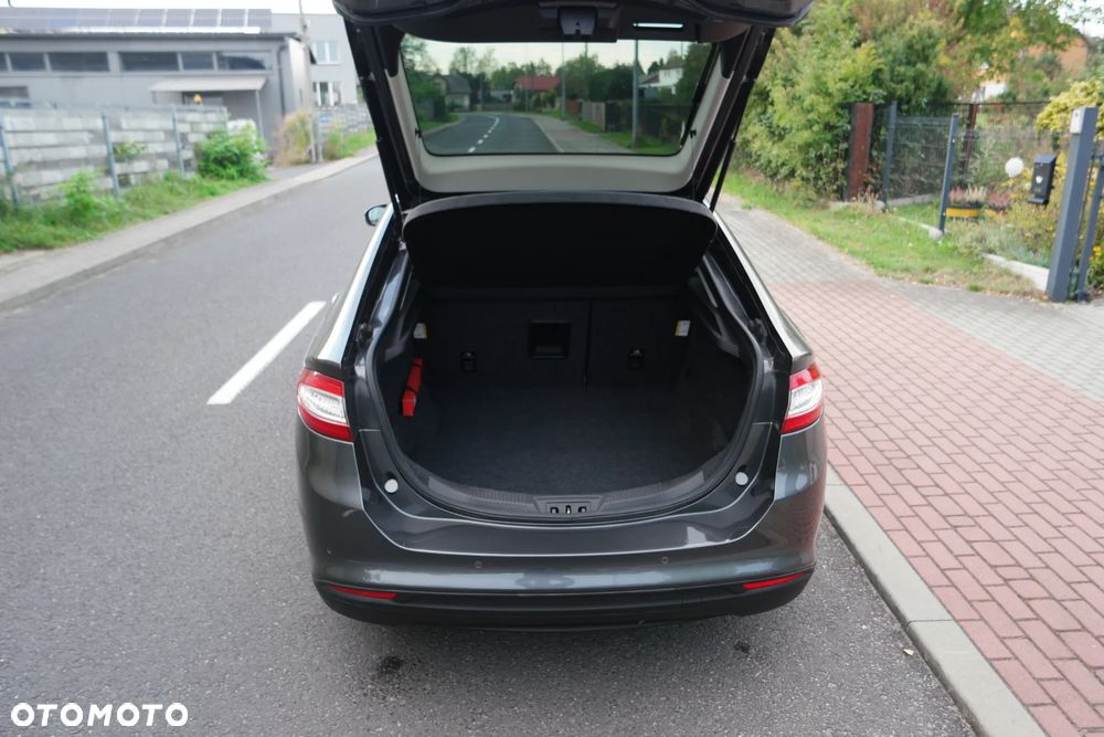 Ford Mondeo - 18