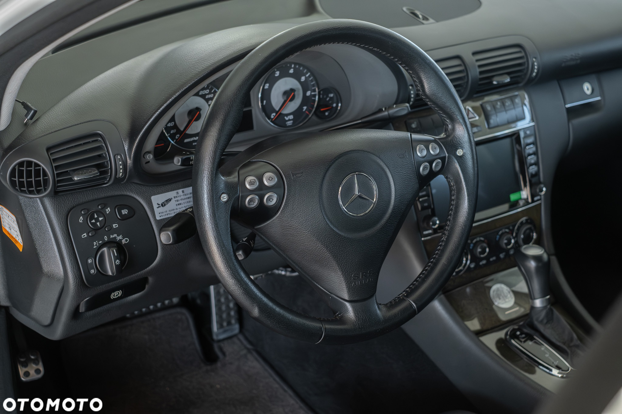 Mercedes-Benz Klasa C 55 AMG - 27