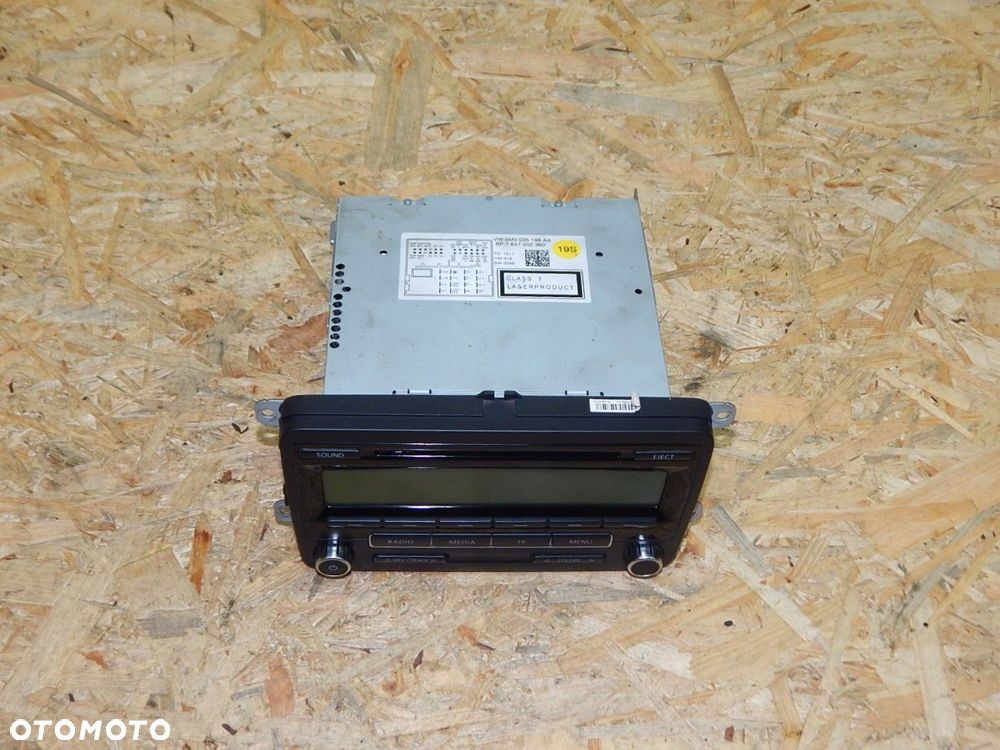 vw t5 lift radio radioodtwarzacz cd 5m0035186aa z kodem !! - 2