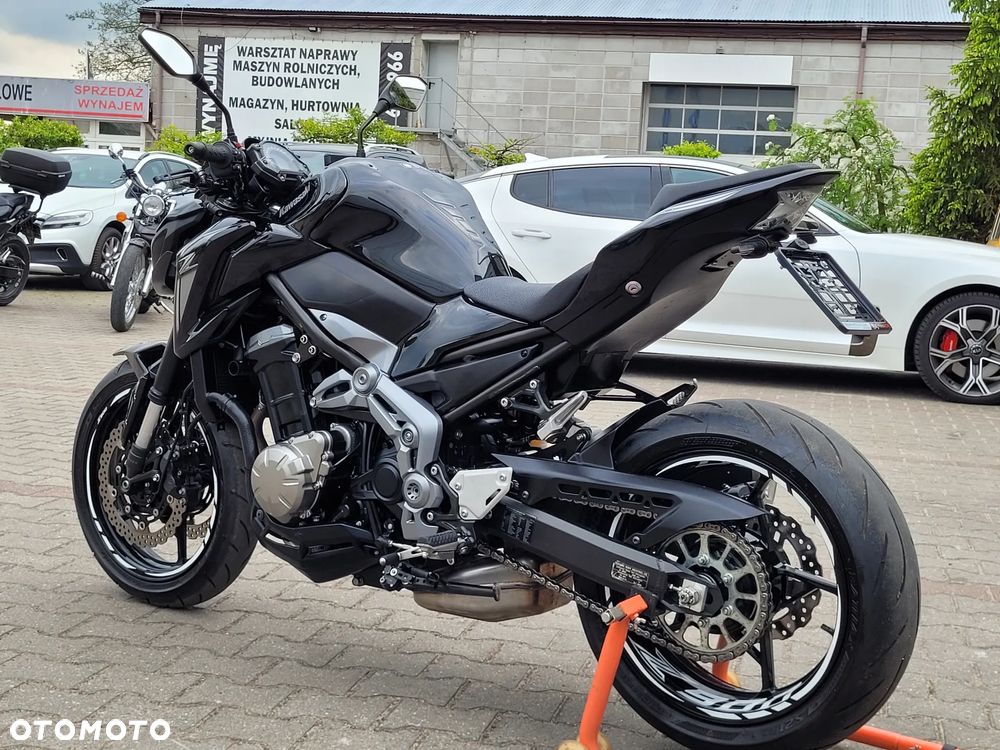 Kawasaki Z 900 - 15