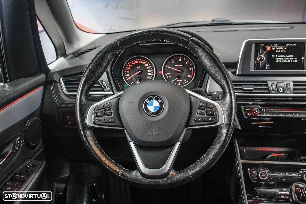 BMW 216 Active Tourer d Line Sport - 4