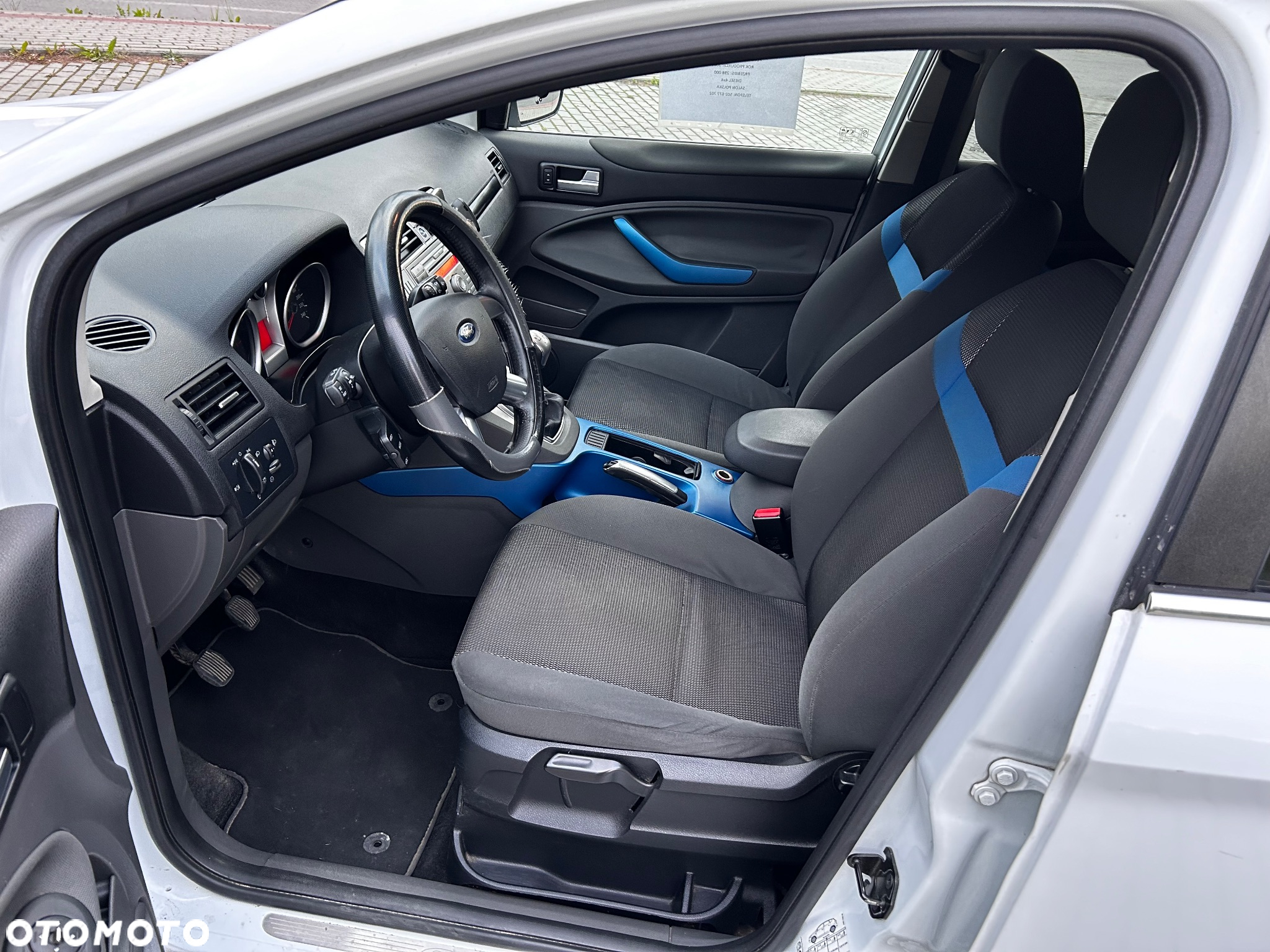 Ford Kuga 2.0 TDCi Titanium - 7