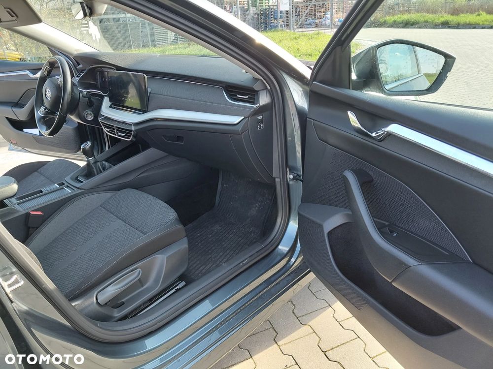 Skoda Octavia 1.5 TSI GPF ACT Style - 10