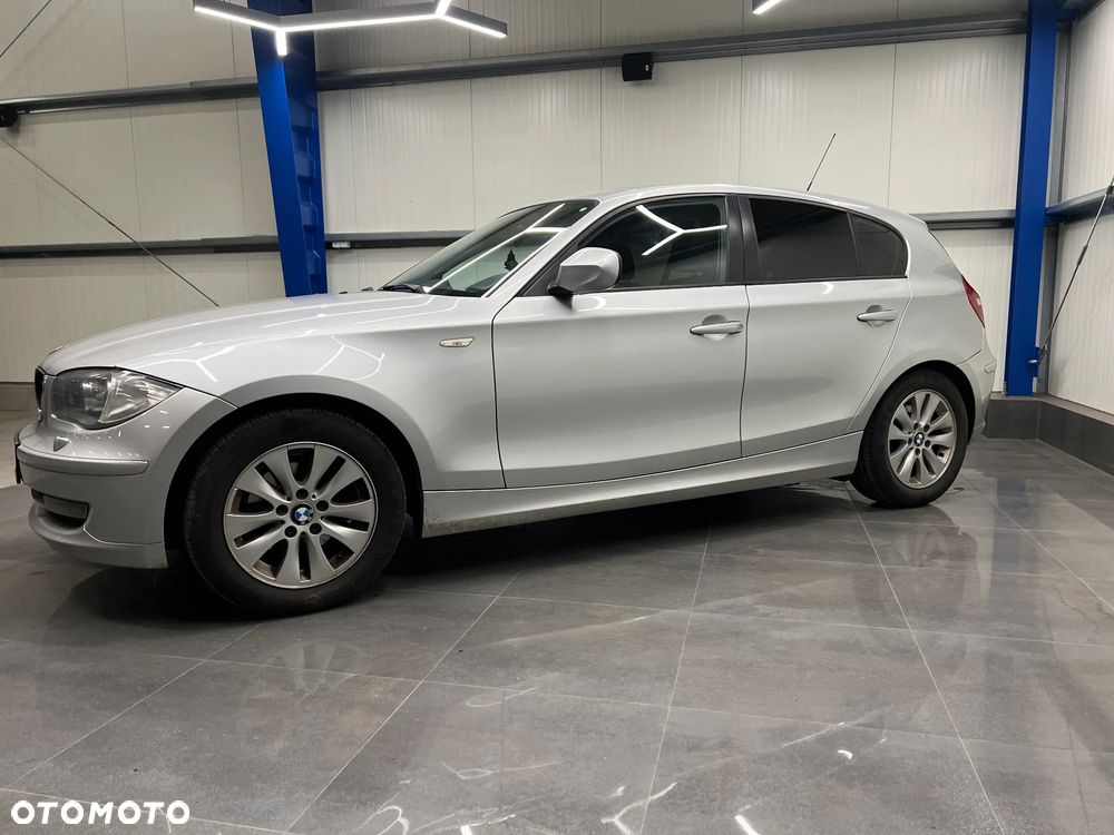 BMW Seria 1 118d - 4
