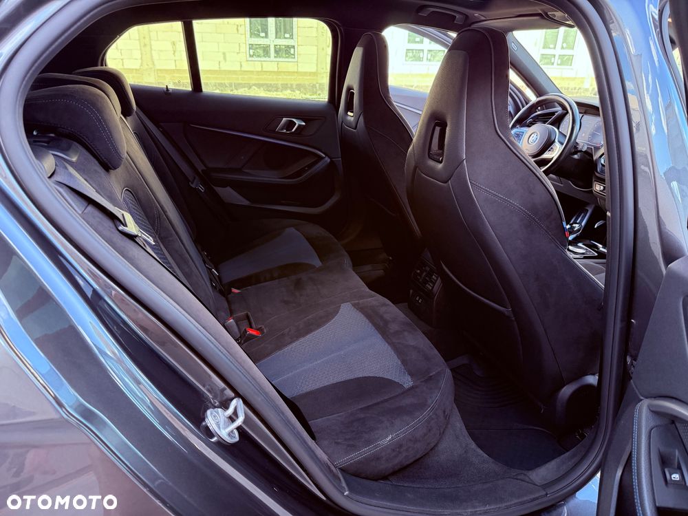 BMW Seria 1 118i M Sport - 23