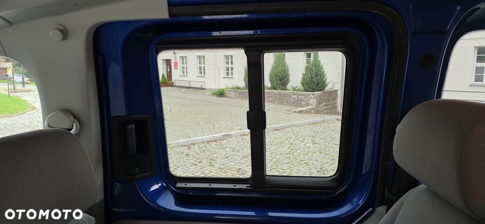 Volkswagen Caddy 1.9 TDI Life Family (5-Si.) - 37
