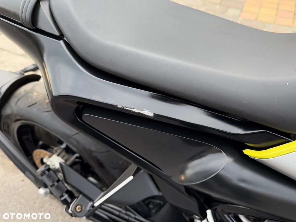 Husqvarna Vitpilen - 15