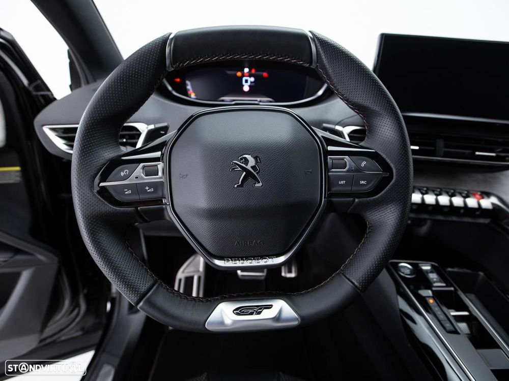 Peugeot 5008 Hybrid 136 e-DSC GT - 20