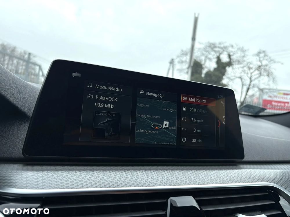 BMW Seria 5 530d xDrive M Sport sport - 23