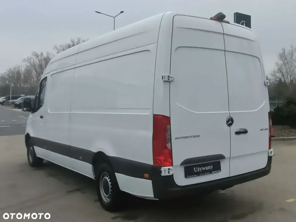 Mercedes-Benz SPRINTER - 5