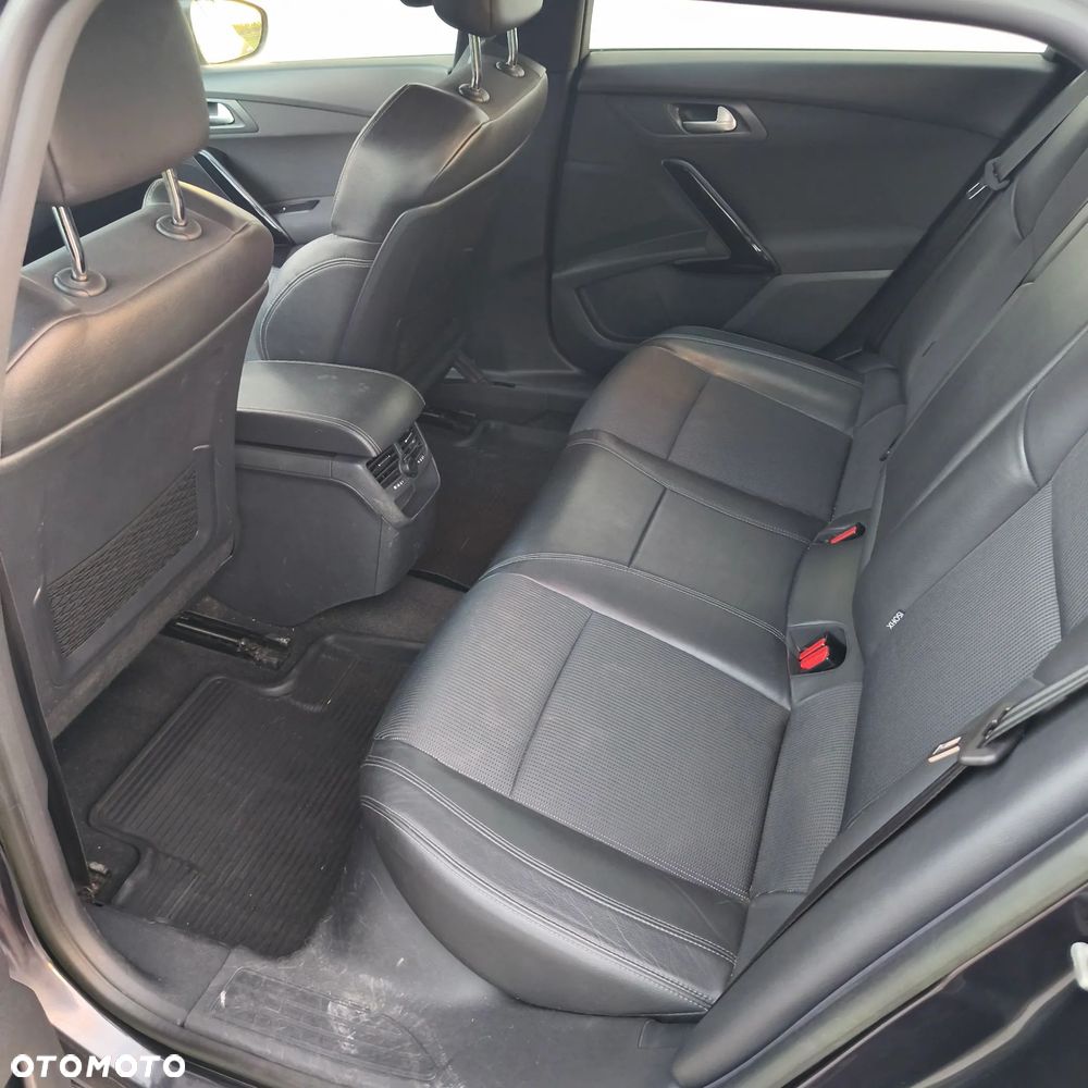 Peugeot 508 - 8
