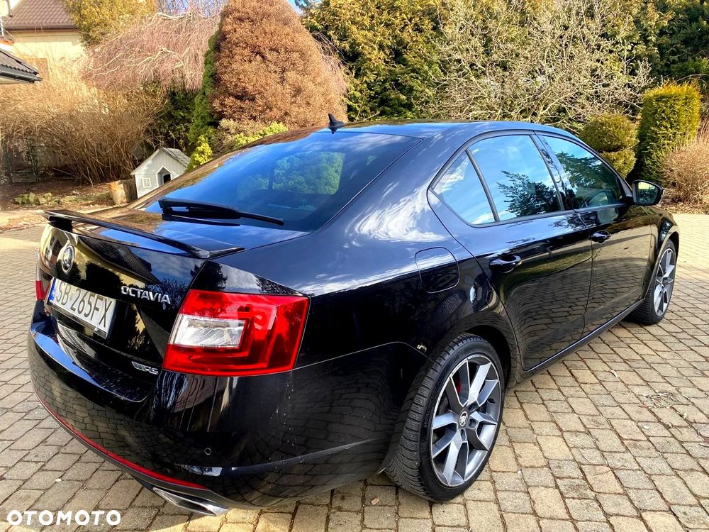 Skoda Octavia 2.0 TDI RS DSG - 10