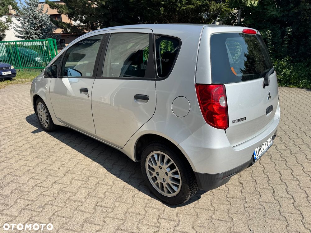 Mitsubishi Colt 1.3 Inform - 3