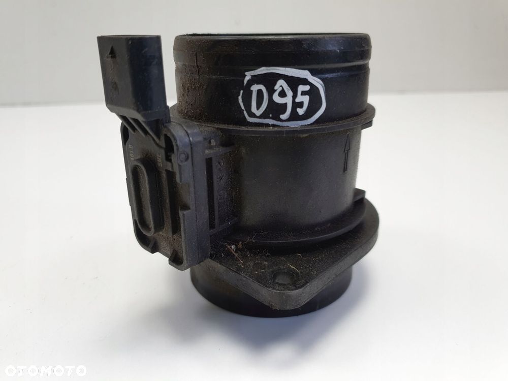 PRZEPŁYWOMIERZ Skoda Octavia III 1.6 TDI _ POWIETRZA 04L906461B 5WK98102 - 1