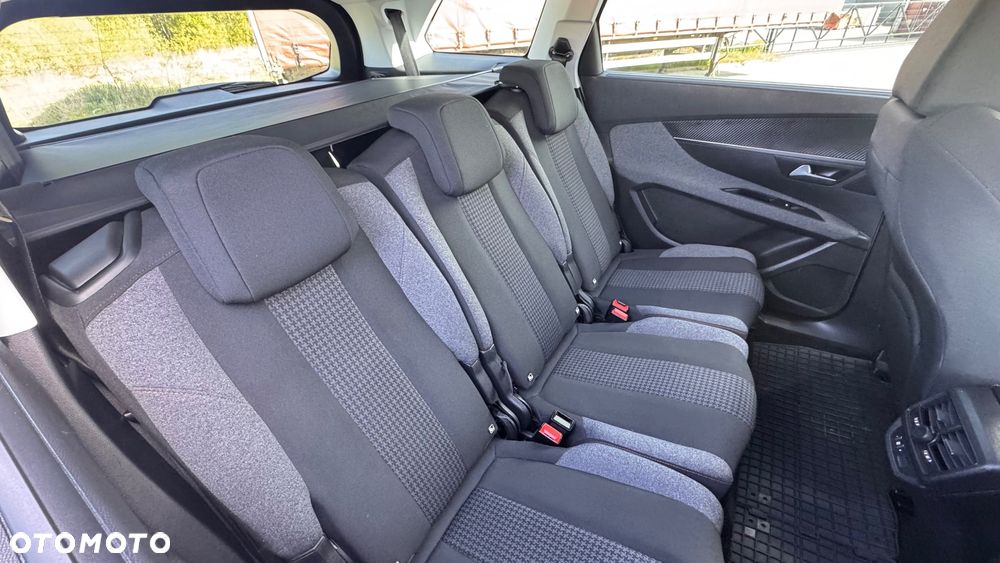 Peugeot 5008 BlueHDi 130 Active - 9