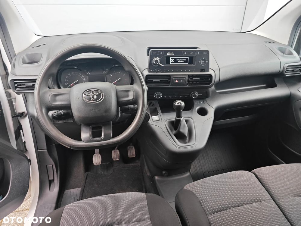 Toyota PROACE CITY - 11