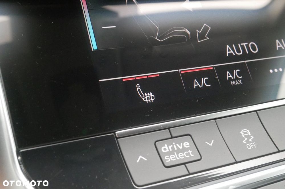 Audi A6 Avant - 25