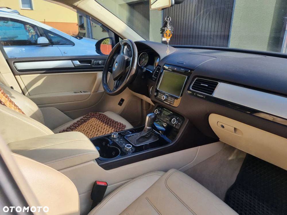 Volkswagen Touareg - 20